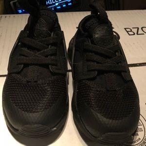 Toddler Nike Huaraches